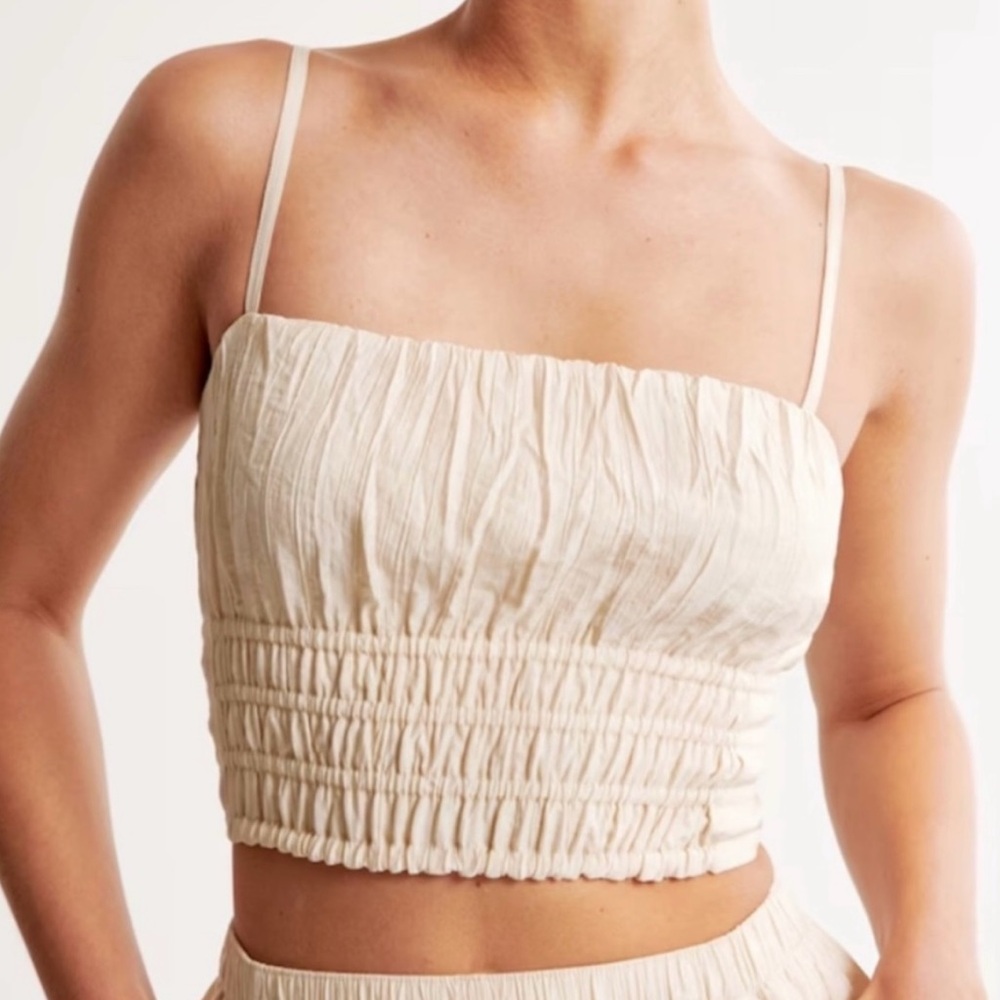 Abercrombie Crinkle Textured Ruched Set Top